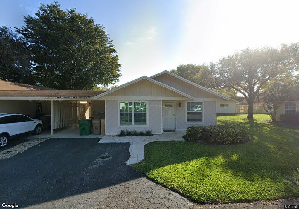 3664 E Forge Rd unit 5, Davie, FL 33328 - photo 1