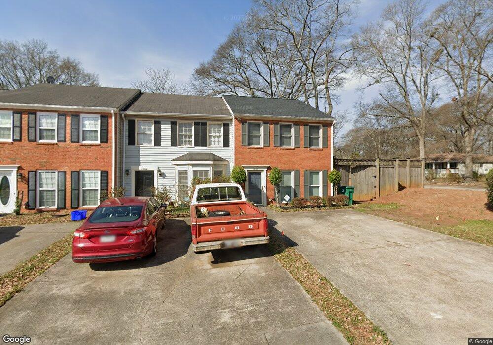 1000 Windy Oaks Ct SE, Smyrna, GA 30080 - photo 1