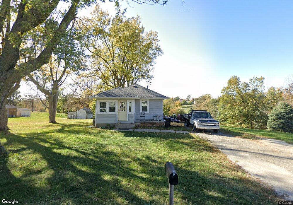 827 E 7th St S, Newton, IA 50208 - photo 1
