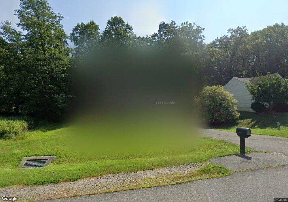 10407 Woodlake Ct, Spotsylvania, VA 22553 - photo 1