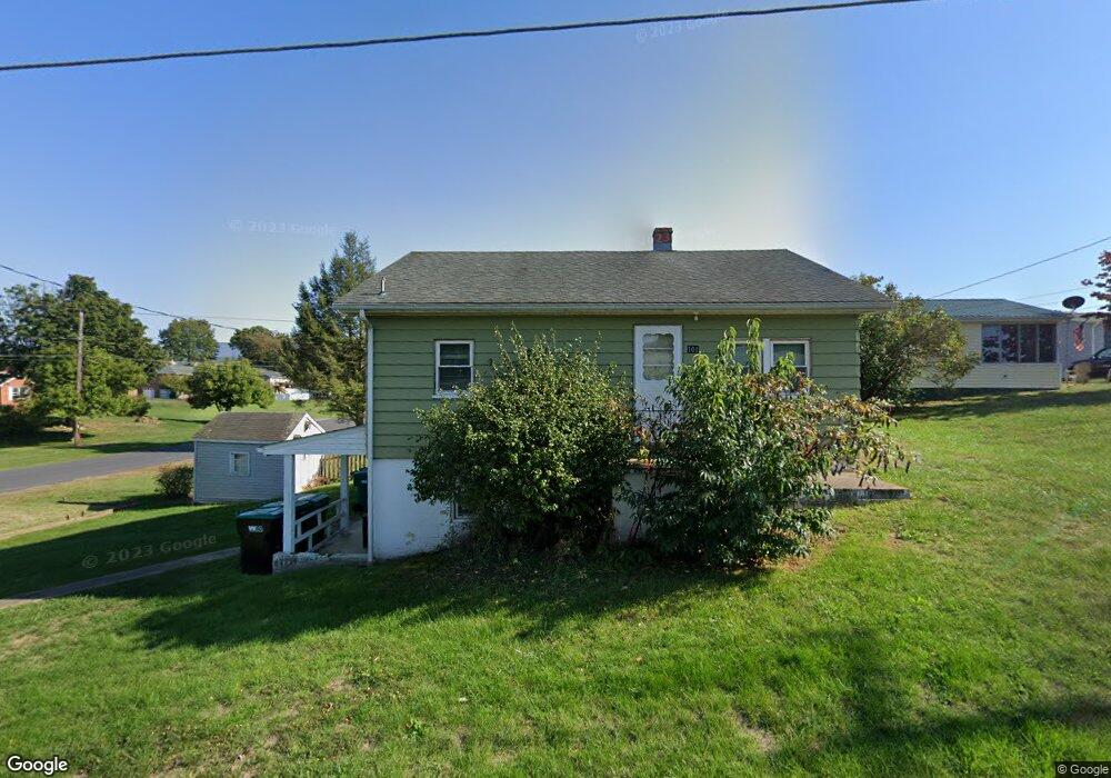 101 Second St, Luray, VA 22835 - photo 1