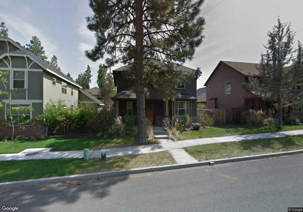 19723 Hollygrape St, Bend, OR 97702 - photo 1