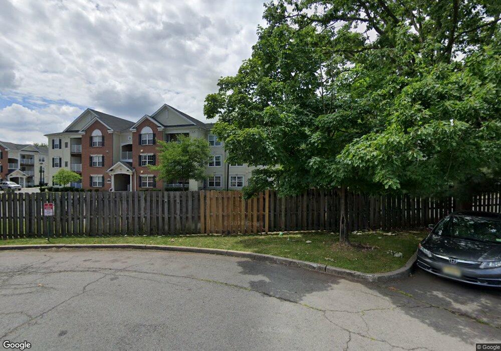 836 Cedar Ct, New Brunswick, NJ 08901 - photo 1