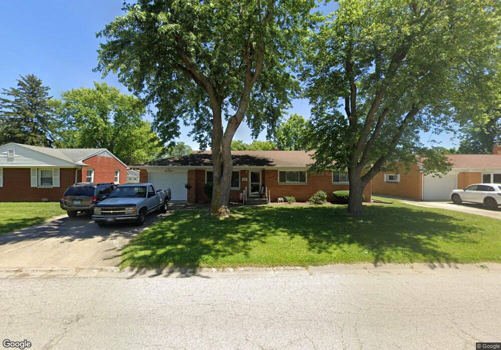 415 Simmons St, Plainfield, IN 46168 - photo 1