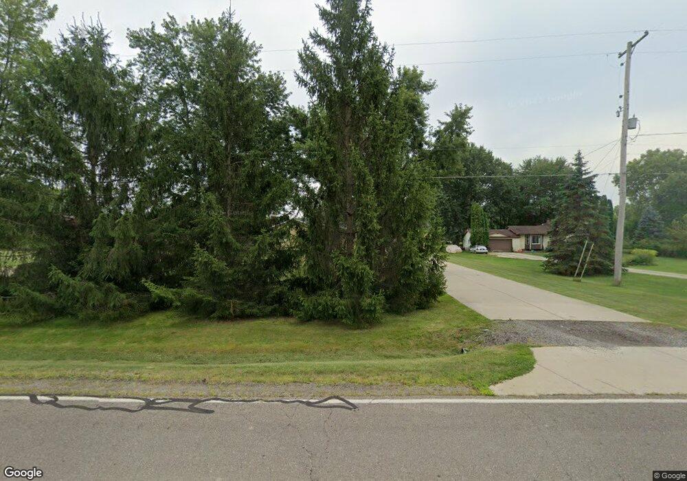 7106 E Carpenter Rd, Davison, MI 48423 - photo 1