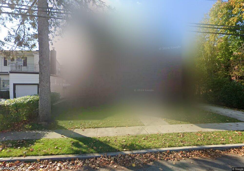 35 Derby Ave, Cedarhurst, NY 11516 - photo 1