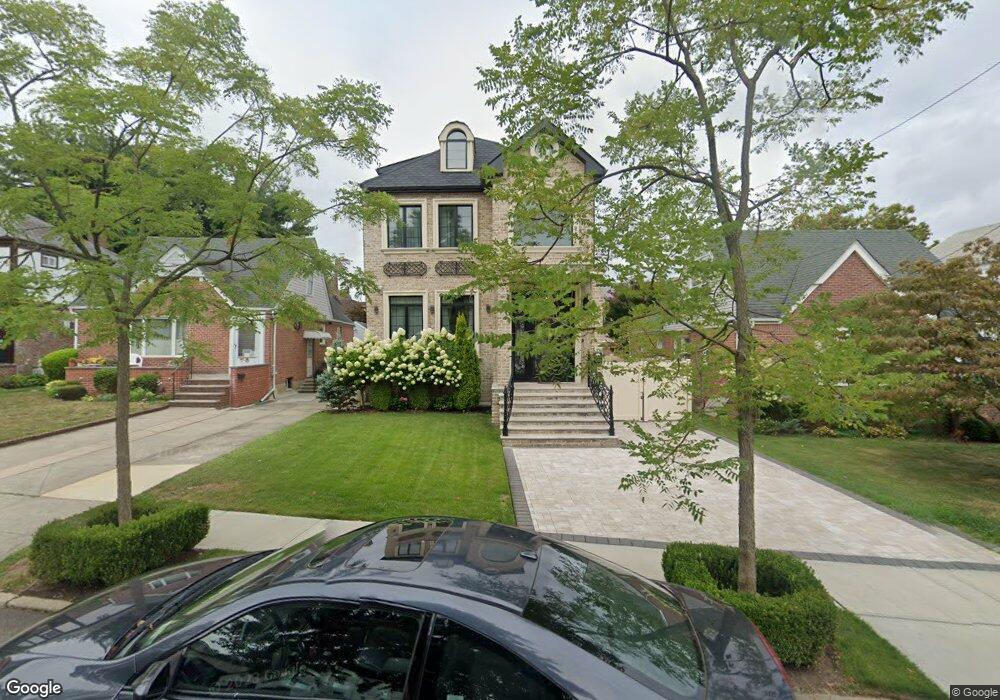 80-42 Chevy Chase St, Jamaica, NY 11432 - photo 1