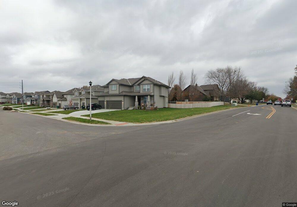 24208 W 58th St, Shawnee, KS 66226 - photo 1