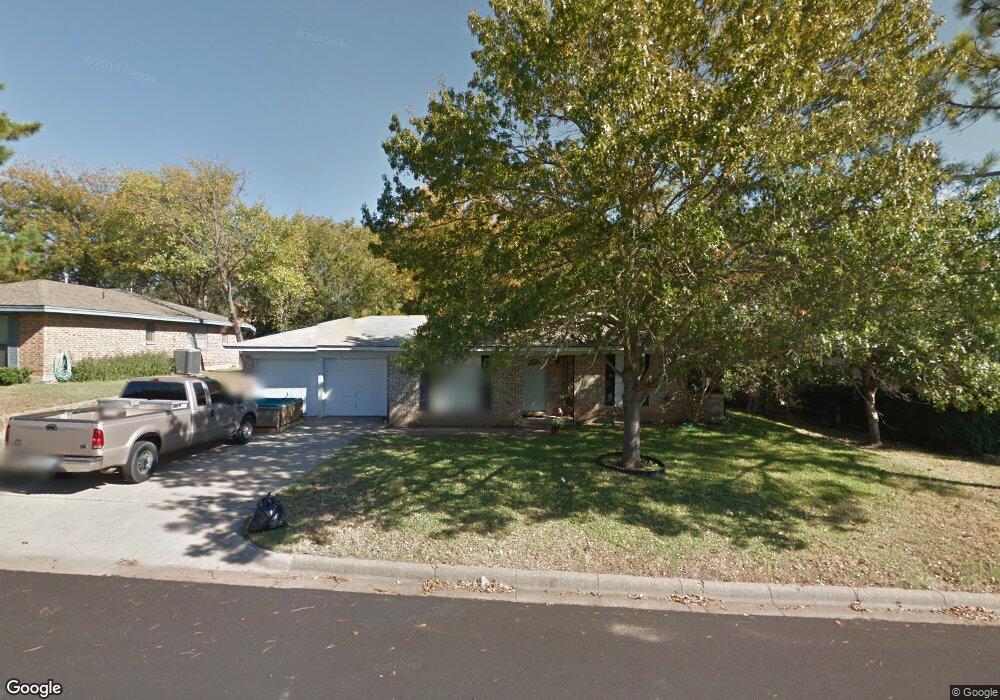 1407 Elaine St, Weatherford, TX 76086 - photo 1