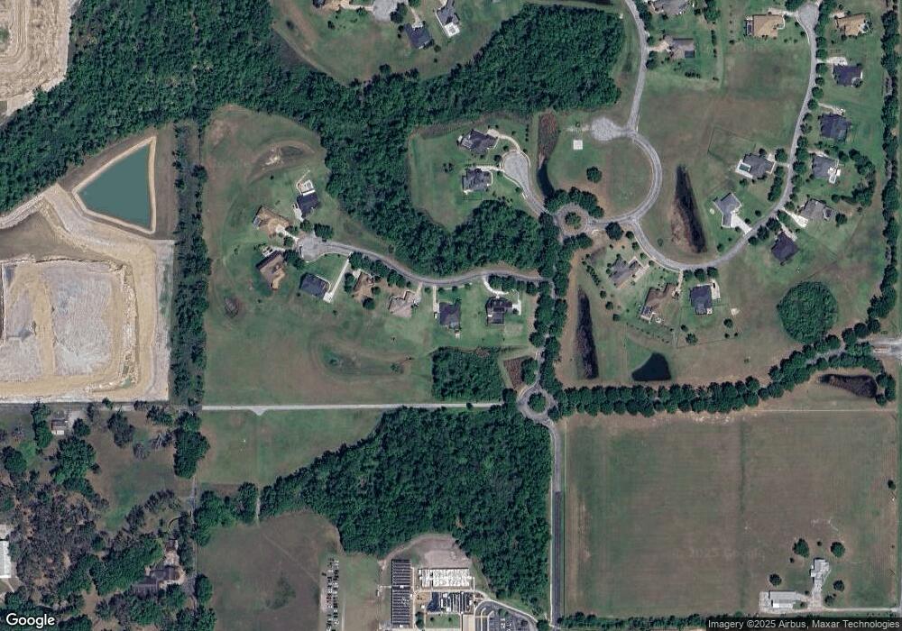 34142 Triple Crown Ct, Dade City, FL 33525 - photo 1