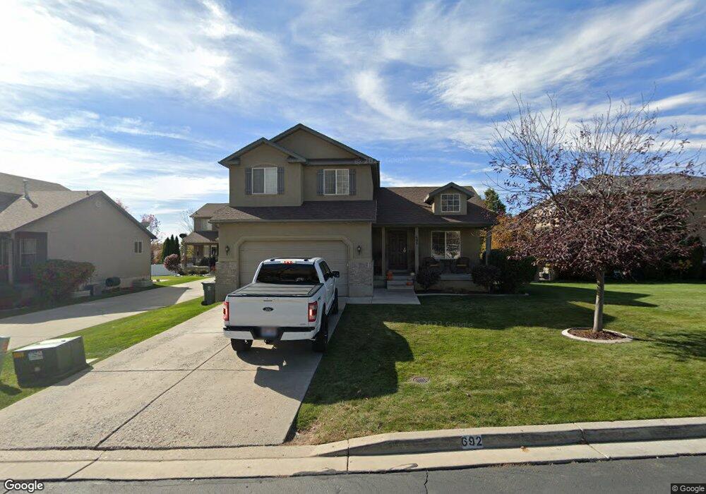 692 Apple Grove Ln, Pleasant Grove, UT 84062 - photo 1