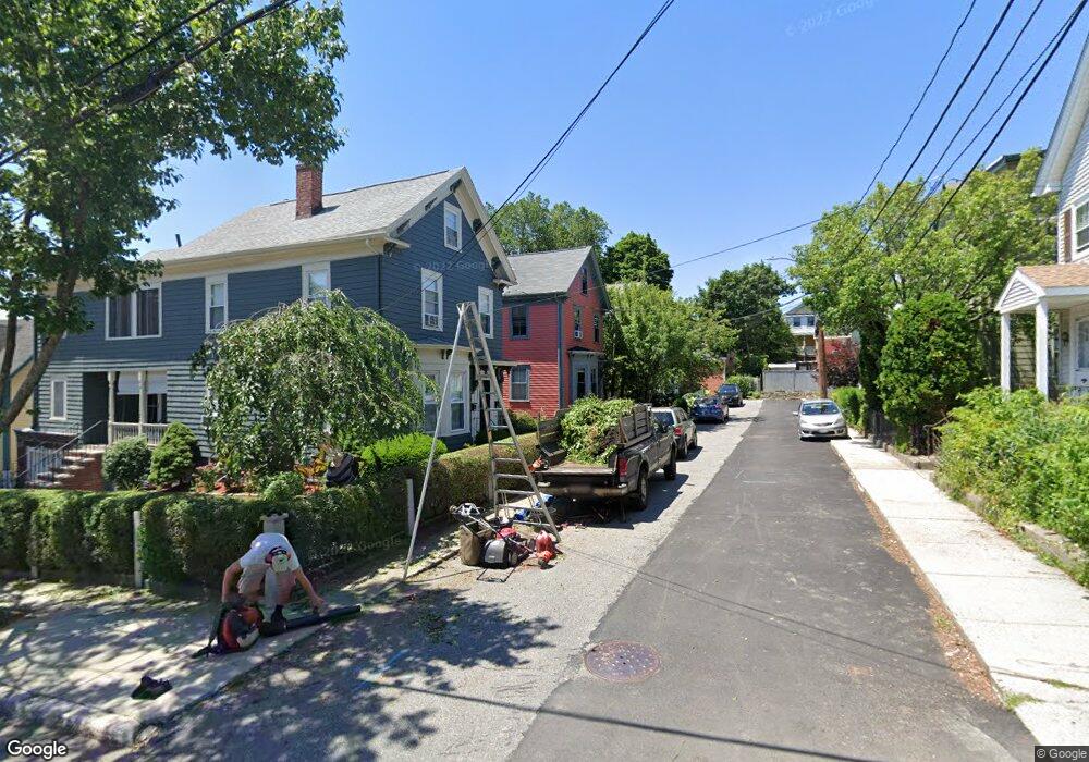 8 Williams Ct, Somerville, MA 02143 - photo 1