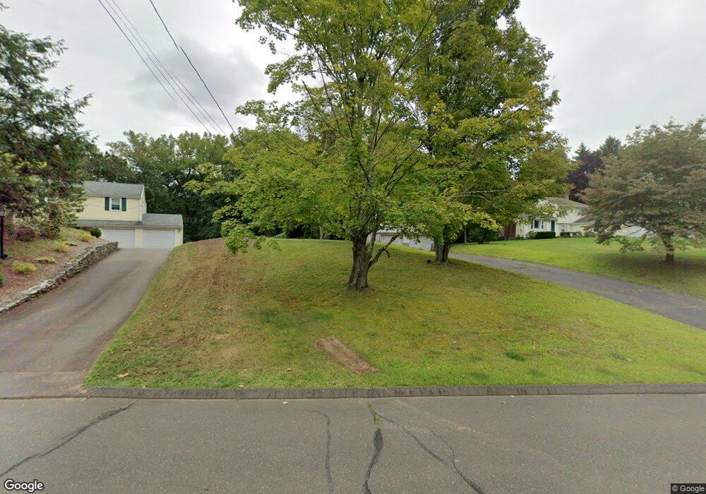 145 Stocking Brook Rd, Berlin, CT 06037 - photo 1