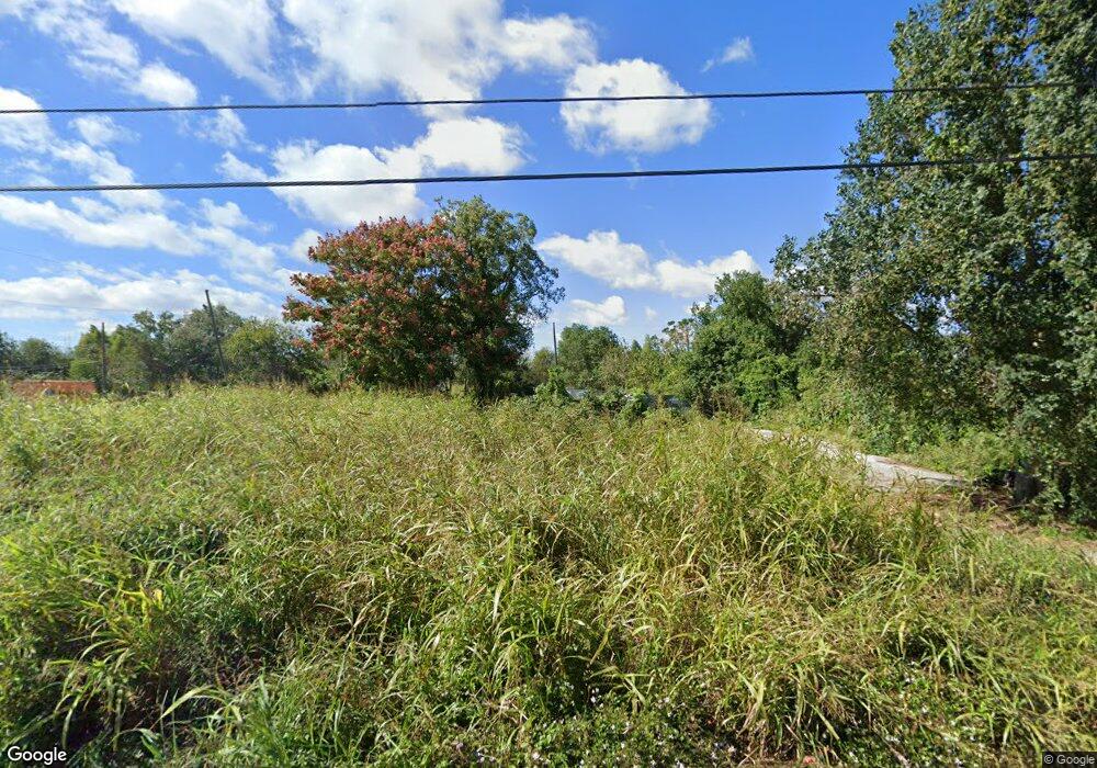 3402 Clouet St, New Orleans, LA 70126 - photo 1