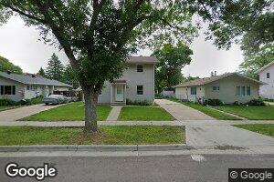 717 28th St N, Fargo, ND 58102