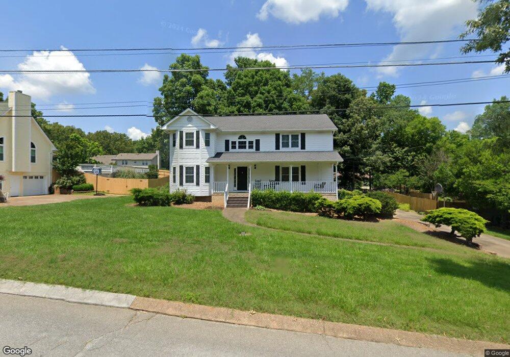 9215 Carriage Ln, Ooltewah, TN 37363 - photo 1