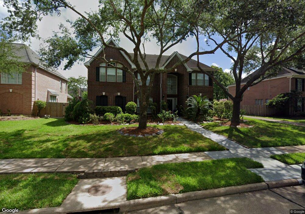 1807 Stonecreek Cir, Friendswood, TX 77546 - photo 1