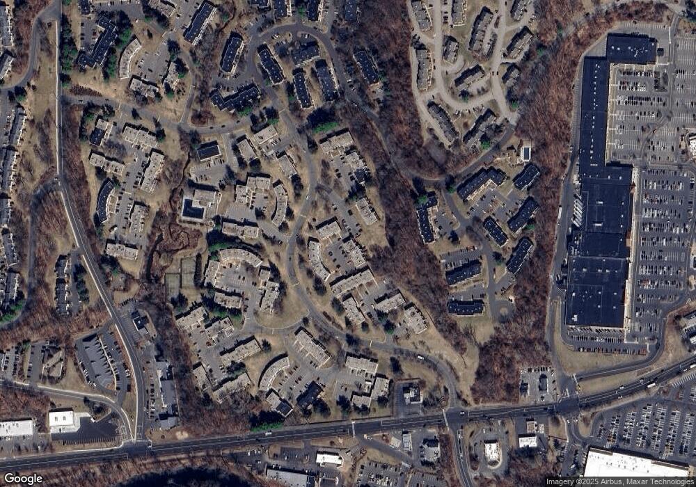 15 Holly Ct, Cromwell, CT 06416 - photo 1