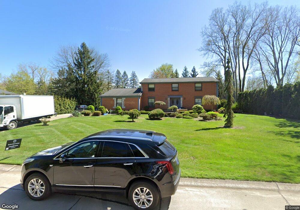 778 Woodchester Dr, Bloomfield Hills, MI 48304 - photo 1