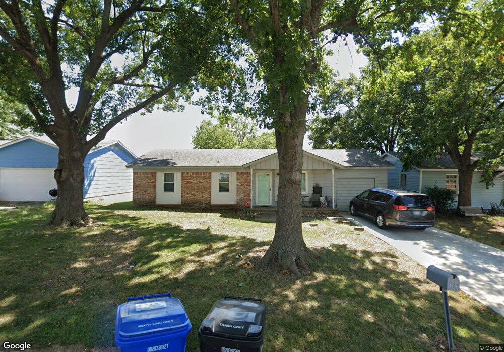 405 W Memphis St, Broken Arrow, OK 74012 - photo 1