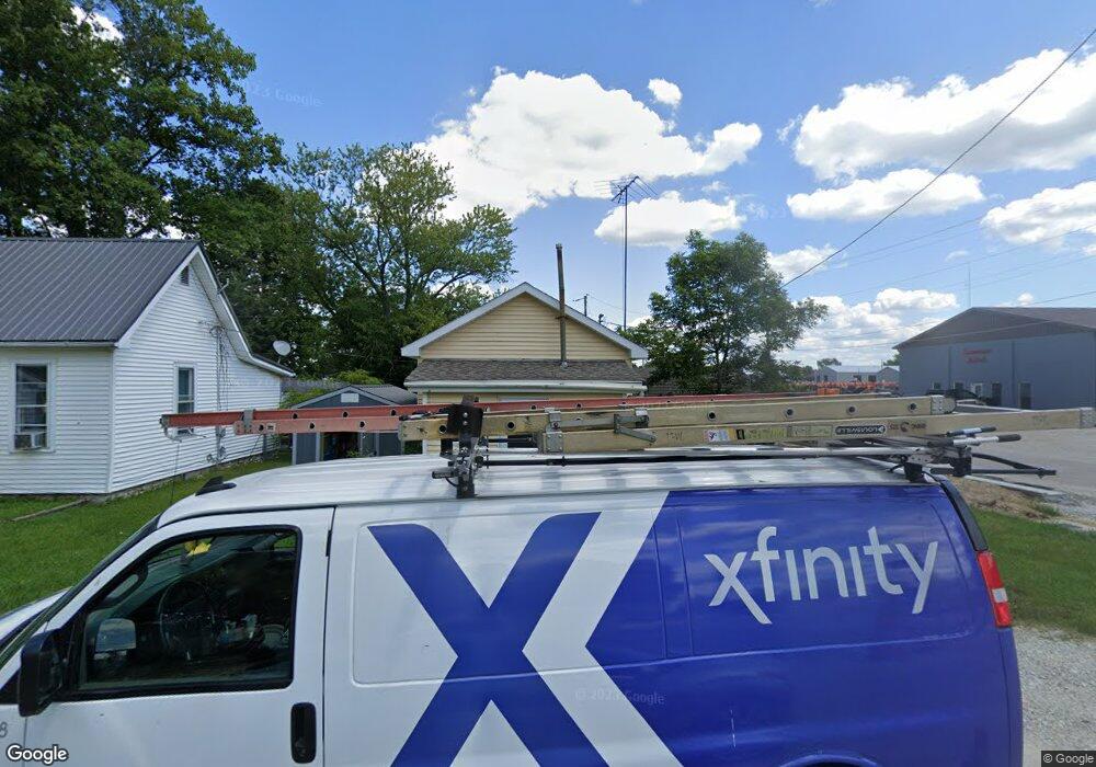 548 Leslie St, Osgood, IN 47037 - photo 1