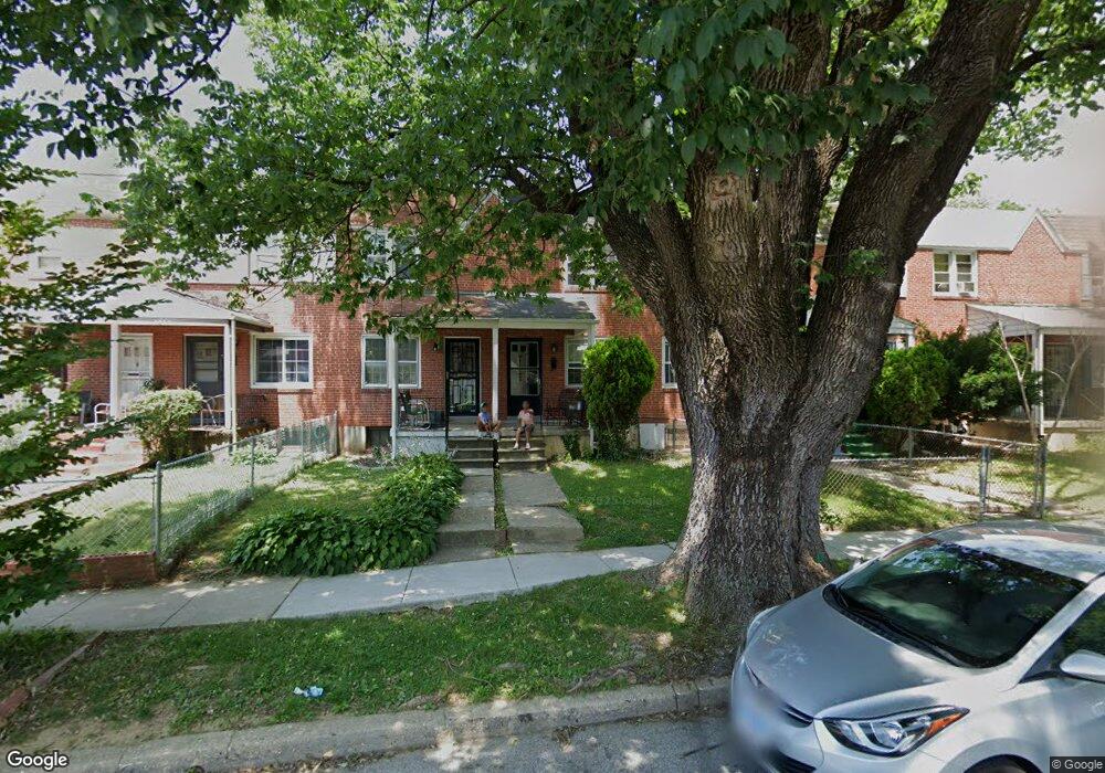 2854 Edgecombe Cir S, Baltimore, MD 21215 - photo 1