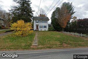 40 Falls Rd, Moodus, CT 06469