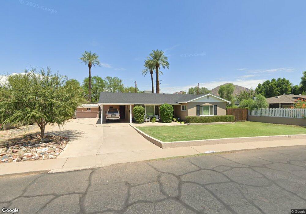 4438 E Piccadilly Rd, Phoenix, AZ 85018 - photo 1