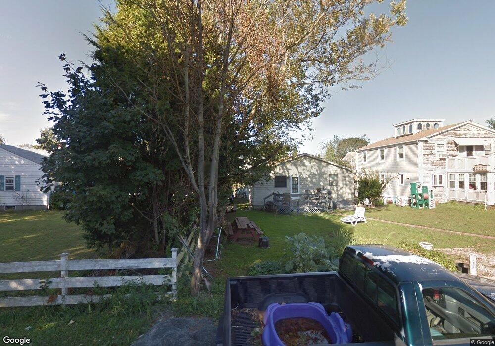 36 Islington Ave, Portsmouth, RI 02871 - photo 1