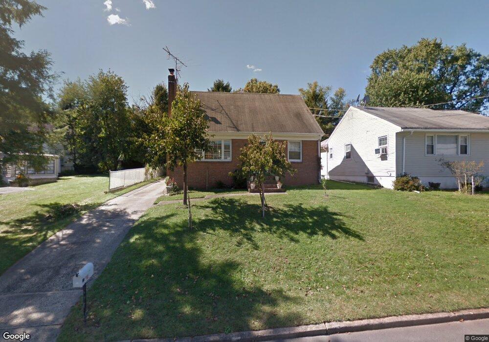 121 Hazelhurst Ave, Ewing, NJ 08638 - photo 1