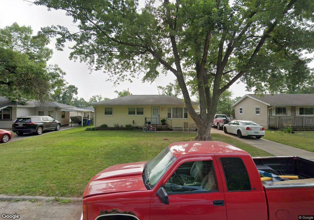 1715 10th St NW, Cedar Rapids, IA 52405 - photo 1