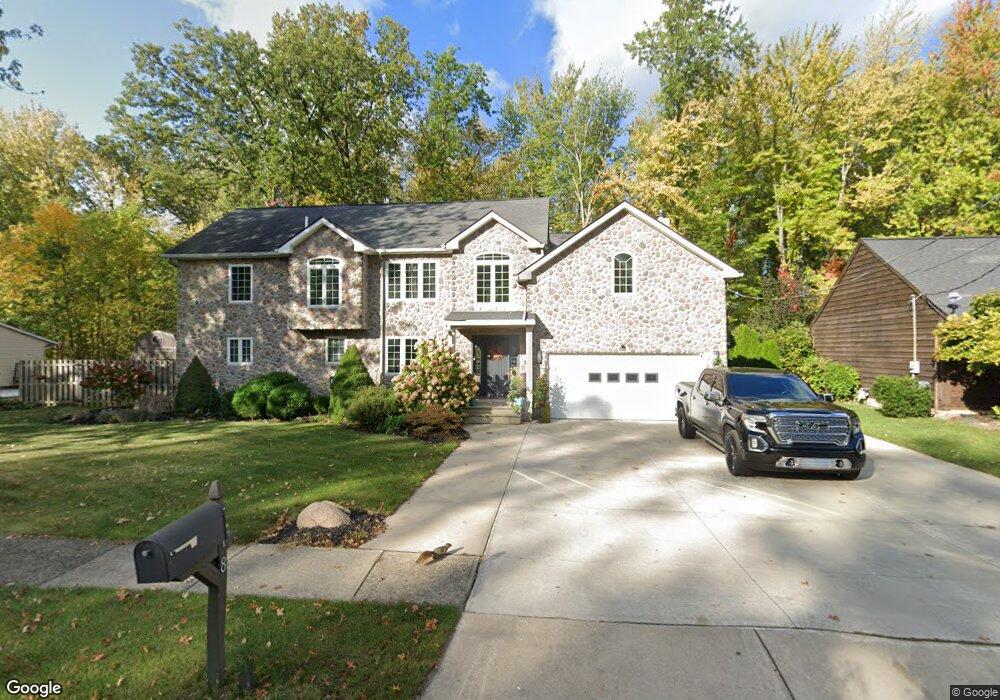 518 Cove Beach Ave, Sheffield Lake, OH 44054 - photo 1