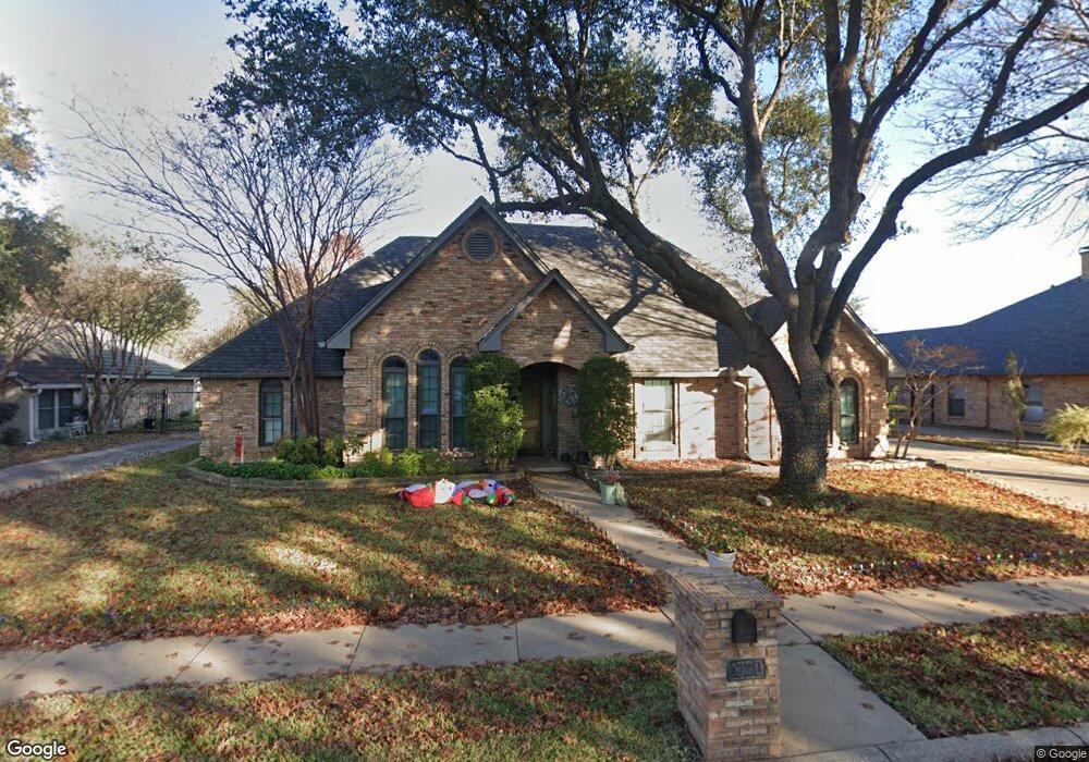 1720 Woodhill Ln, Bedford, TX 76021 - photo 1