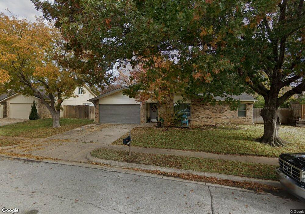 2405 Sage Ln, Bedford, TX 76021 - photo 1