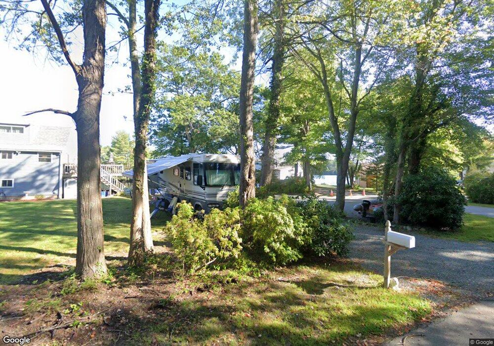 780 Eastside Rd, Wrentham, MA 02093 - photo 1