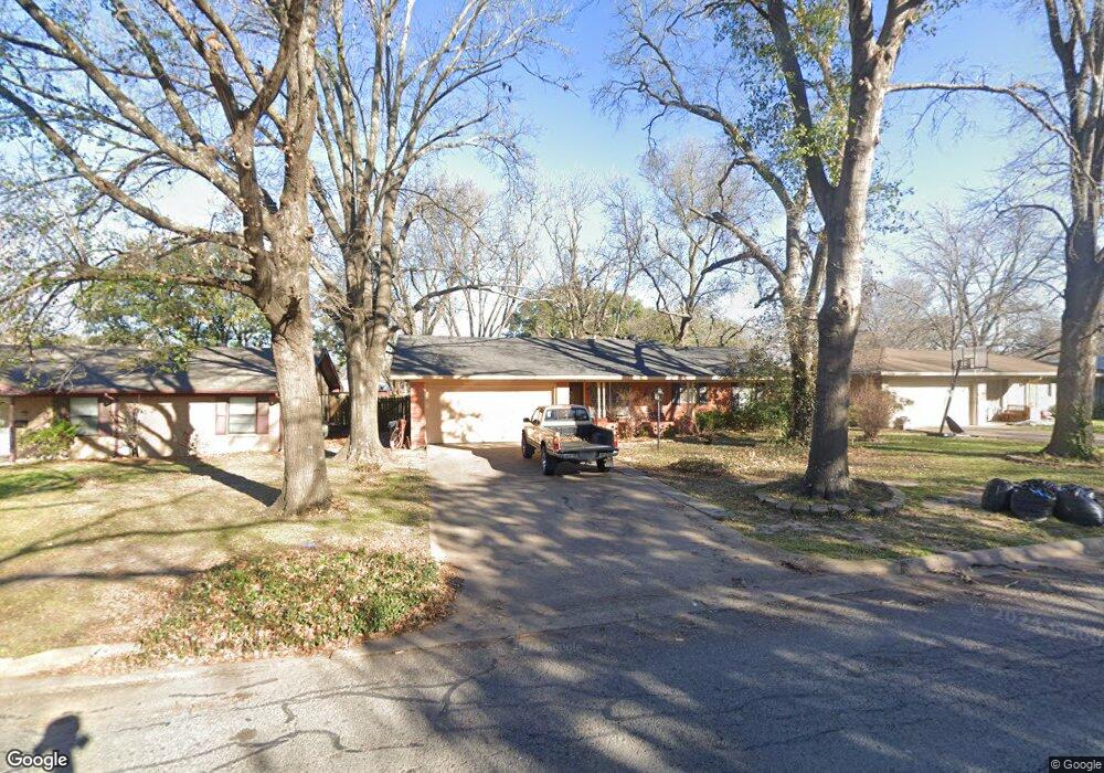 2408 W 5th Ave, Corsicana, TX 75110 - photo 1