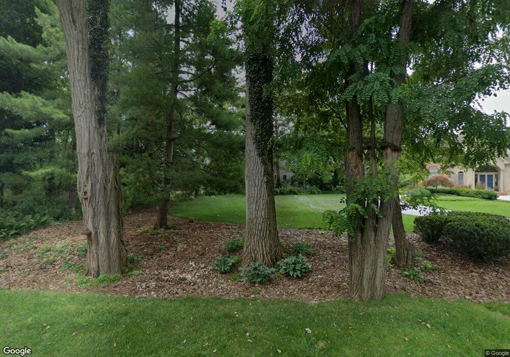 6097 North Shore Dr, West Bloomfield, MI 48324 - photo 1