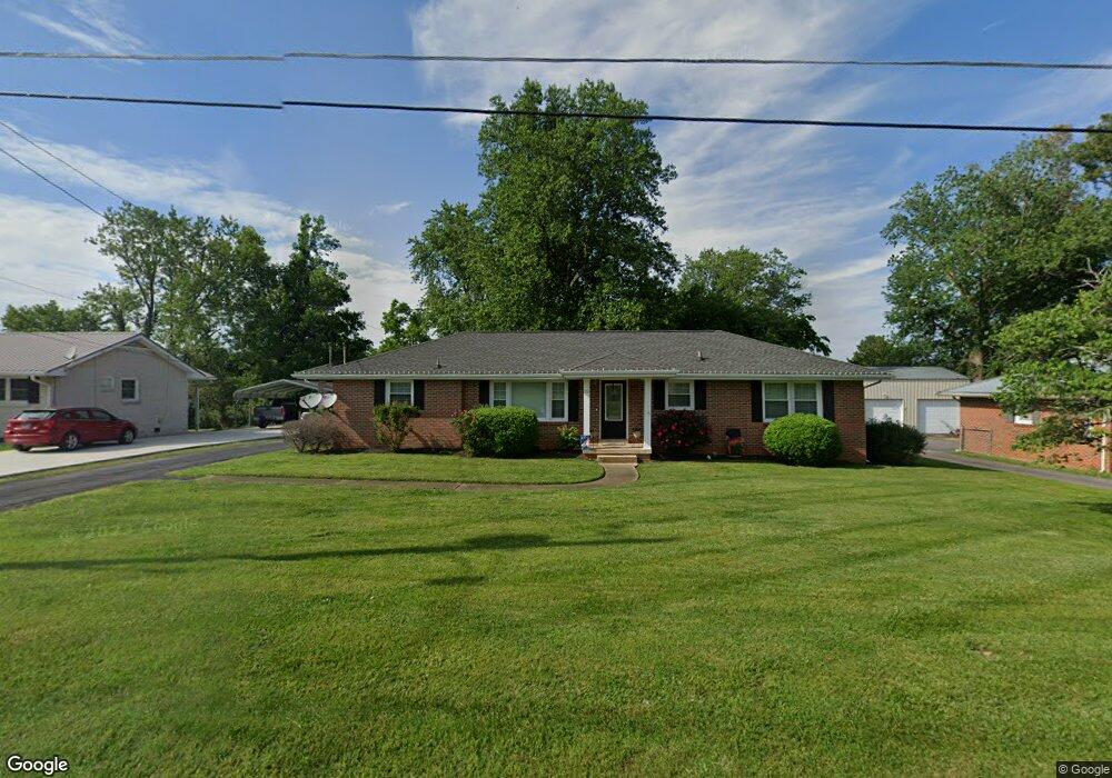 113 Wade Dr, Shelbyville, TN 37160 - photo 1