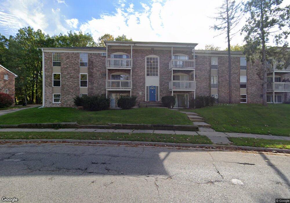 Marvin Gardens Apartments, Lansing, MI 48910 - photo 1