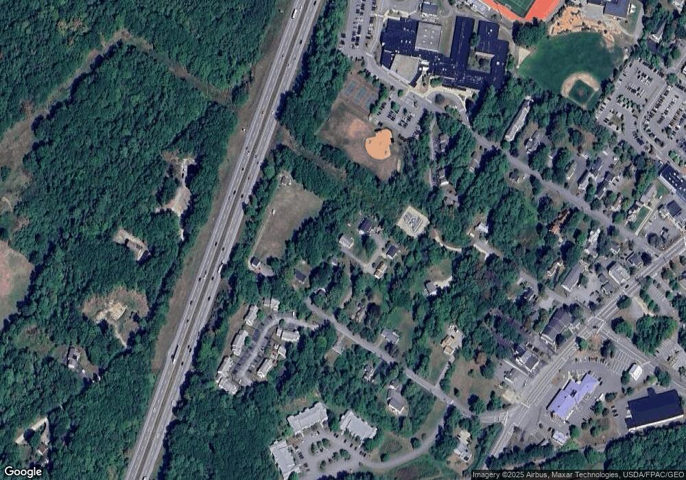 7 Rowe Ct, Freeport, ME 04032 - photo 1