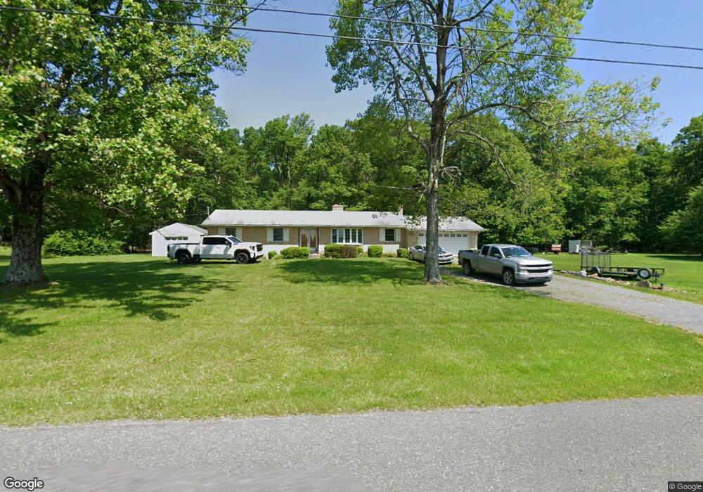 7107 Lentz Rd, New Tripoli, PA 18066 - photo 1