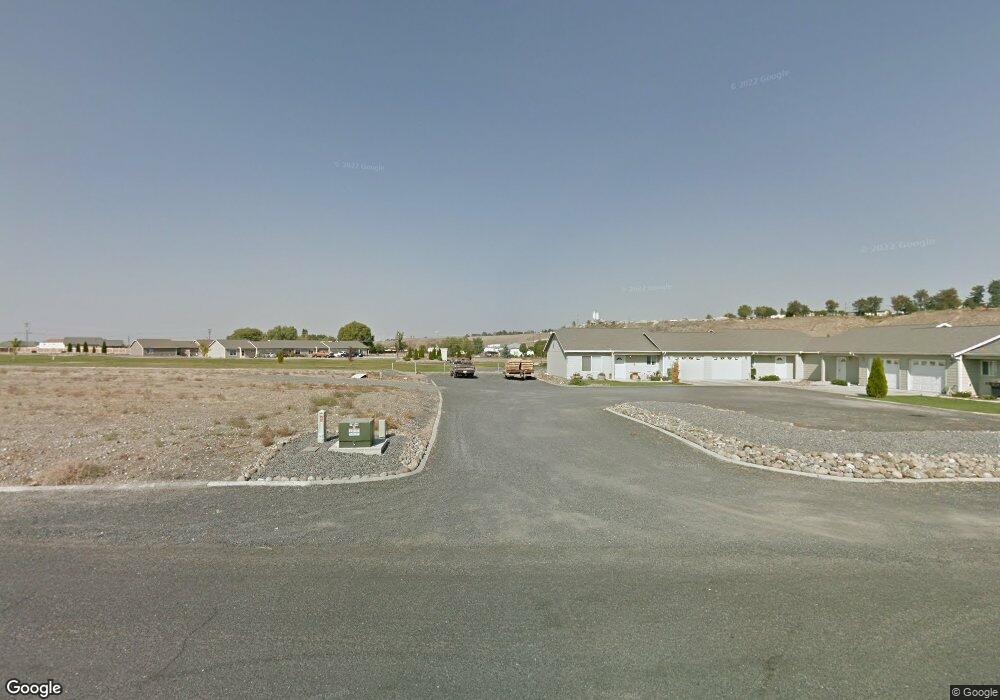 2654 Mcdougal Ave NE unit C, Moses Lake, WA 98837 - photo 1