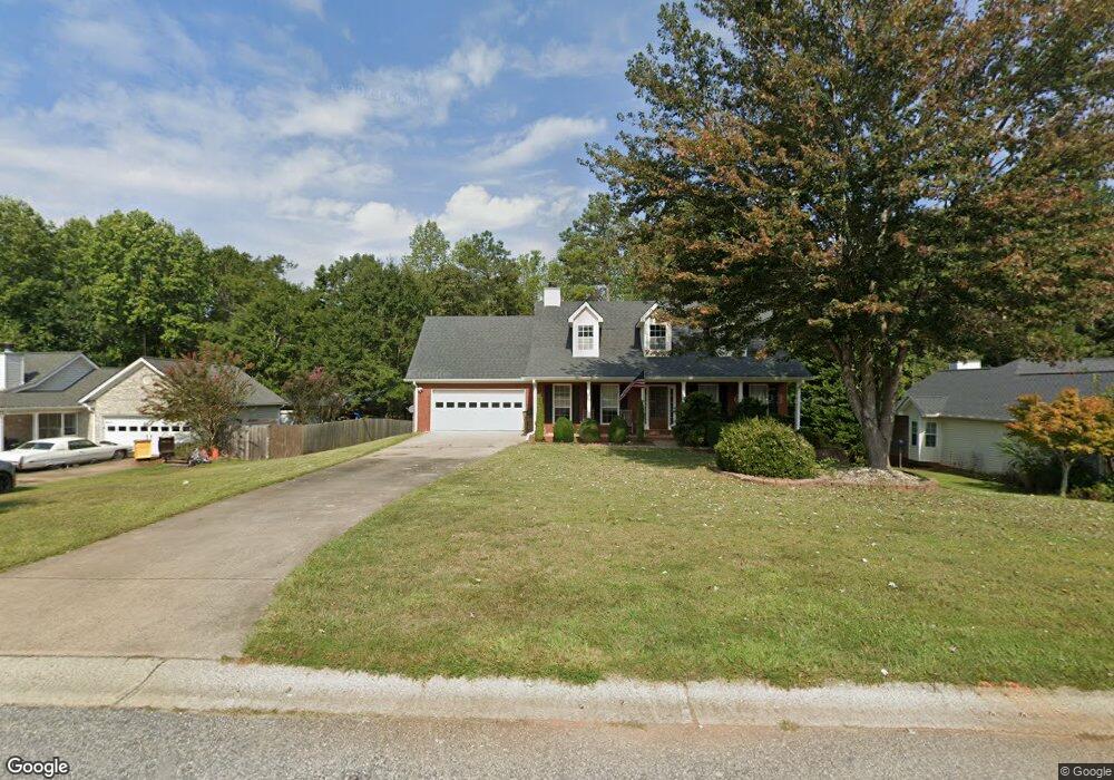 804 Lazy Ln, Winder, GA 30680 - photo 1