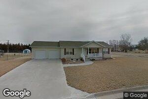 214 S 10th St, Osborne, KS 67473