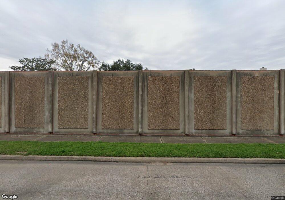 1519 W Sam Houston Pkwy S, Houston, TX 77042 - photo 1