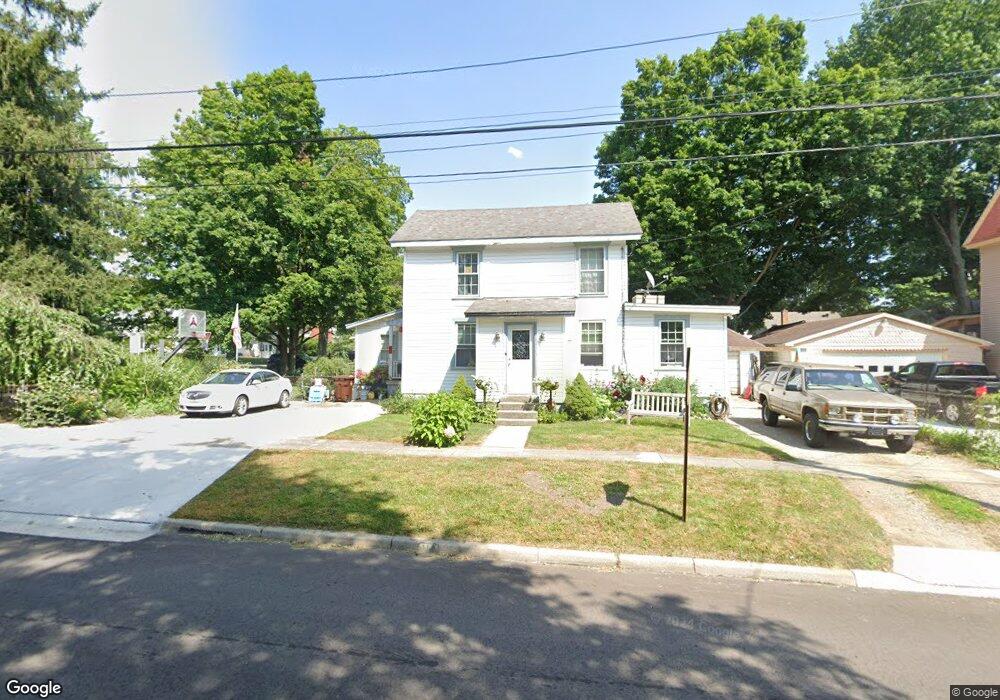 112 N Gordon St, Marshall, MI 49068 - photo 1