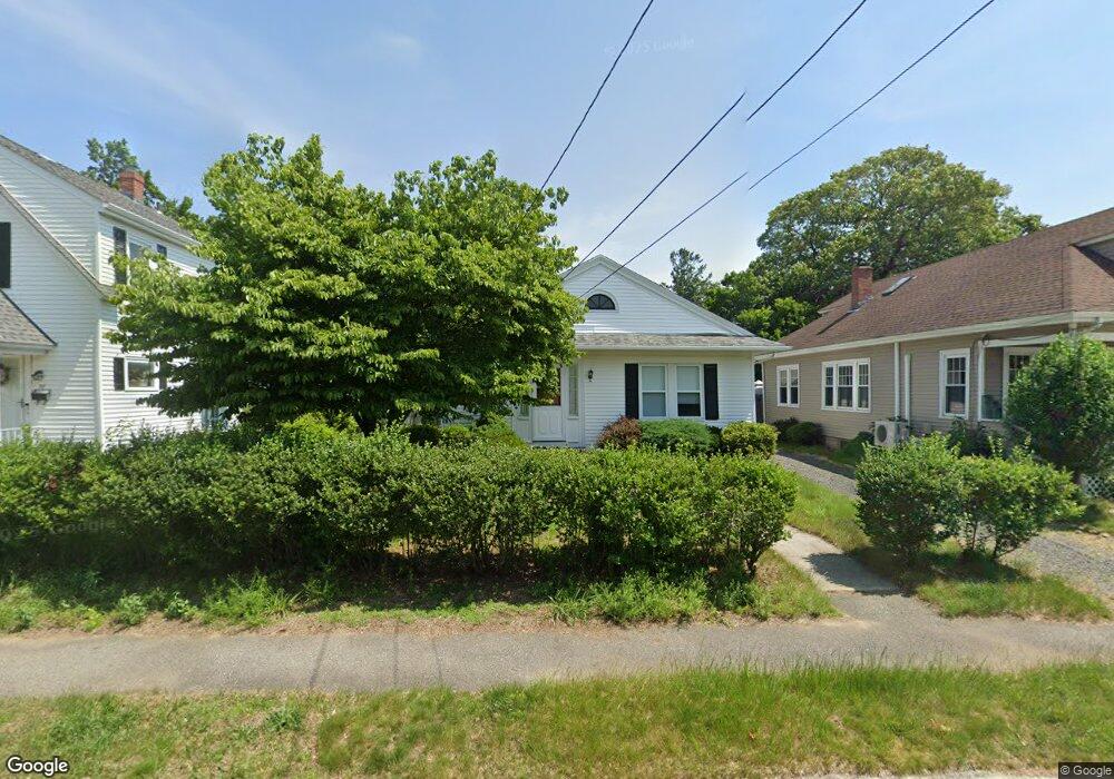 35 Myrtle Ave, Cranston, RI 02910 - photo 1