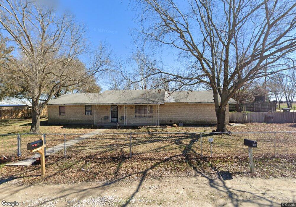 215 Fesmire Ave, Corsicana, TX 75110 - photo 1