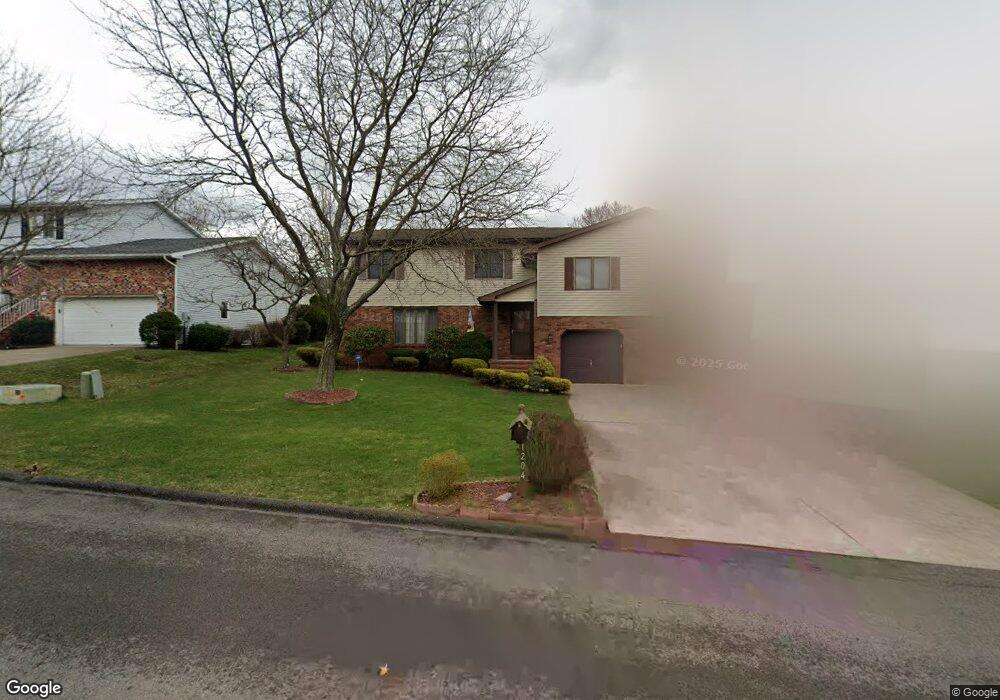 1204 Waddell St unit L15, Archbald, PA 18403 - photo 1