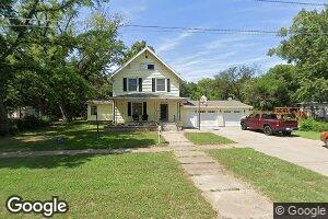 441 N Jefferson St, Red Cloud, NE 68970